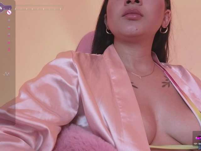 britt-grey live cam on BongaCams