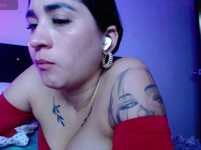 britt-grey live cam on BongaCams