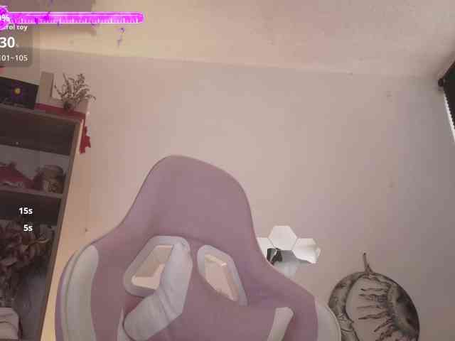 britt-grey webcam