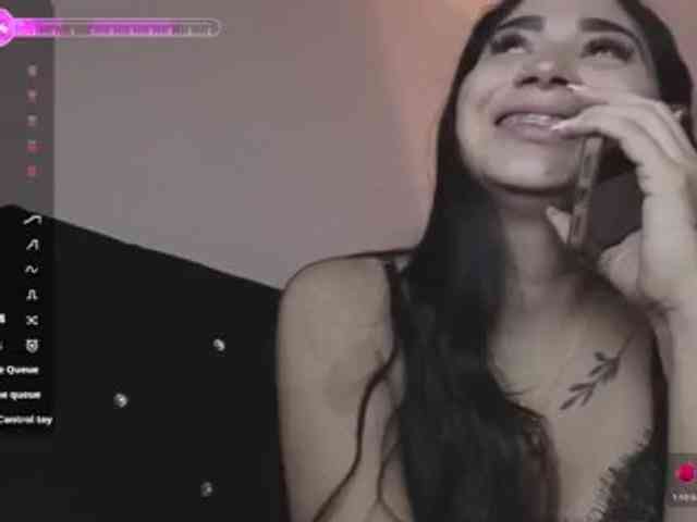 britt-grey webcam