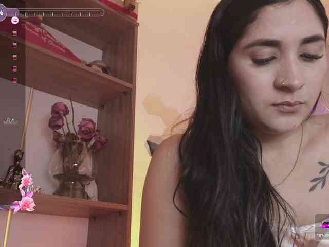 britt-grey webcam