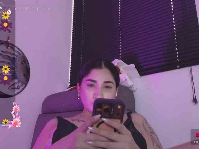 britt-grey webcam