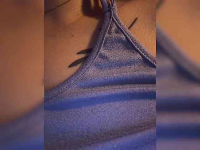 britt-grey webcam
