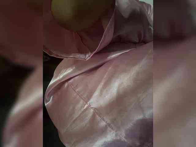 britt-grey webcam