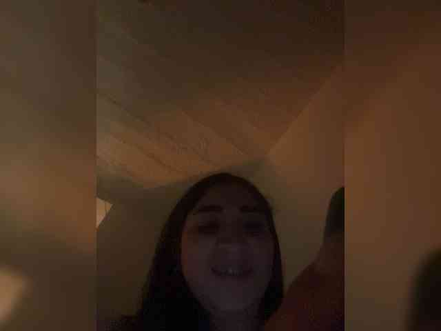 britt-grey webcam