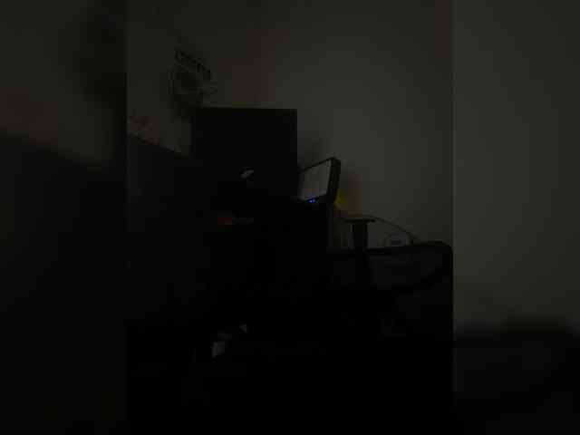 britt-grey webcam