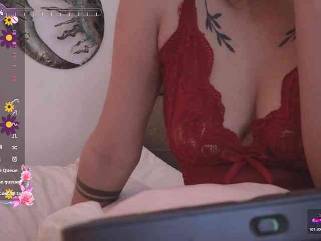 britt-grey webcam
