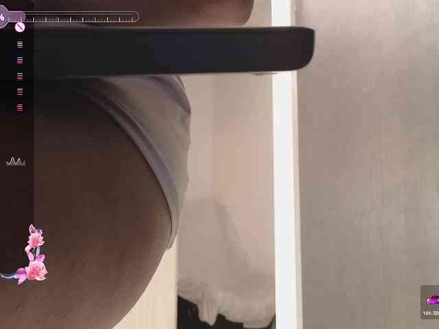 britt-grey webcam