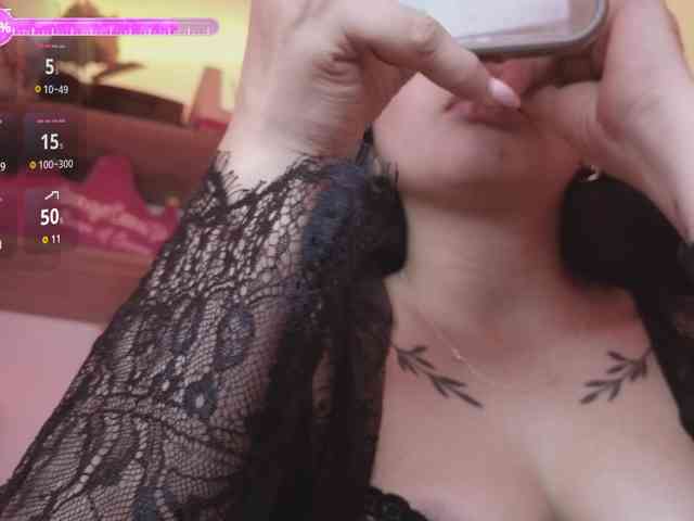 britt-grey webcam