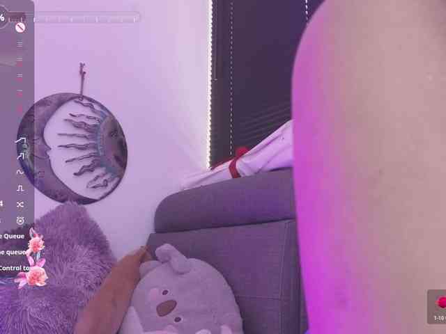 britt-grey webcam