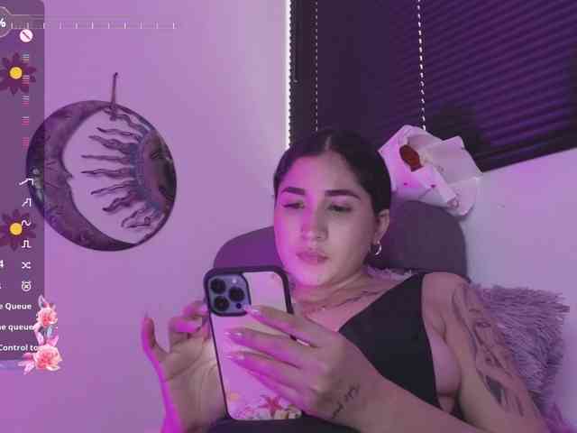 britt-grey webcam