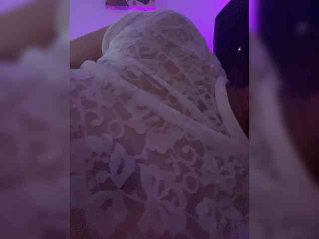 britt-grey webcam