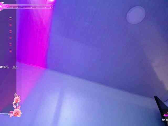 britt-grey webcam