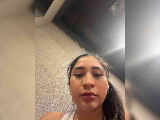 britt-grey webcam