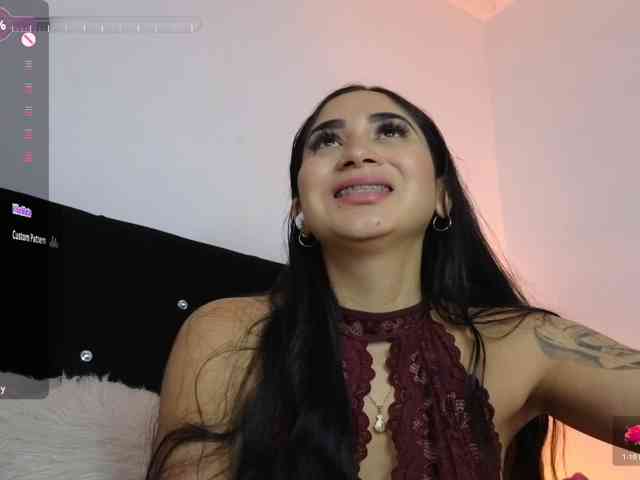 britt-grey webcam