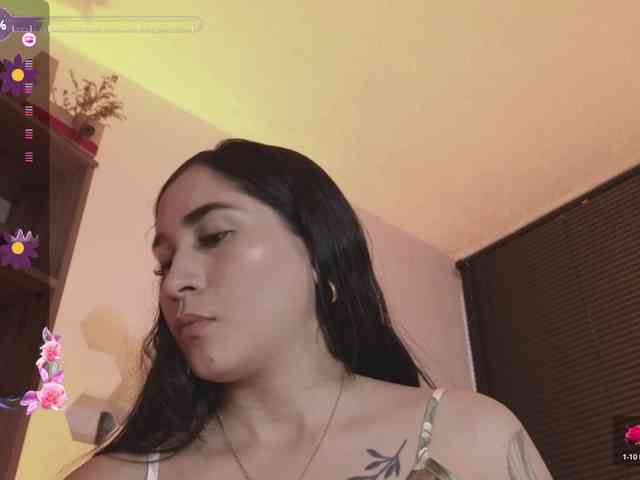 britt-grey webcam