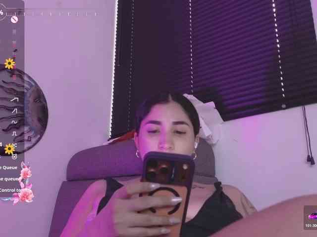 britt-grey webcam