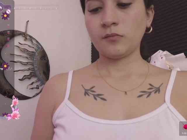 britt-grey webcam