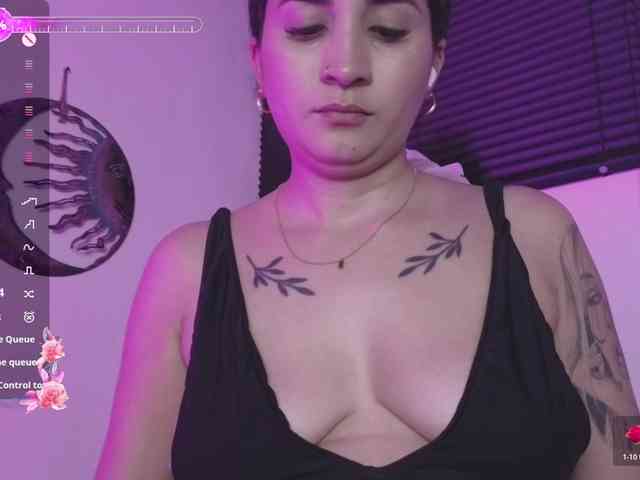 britt-grey webcam