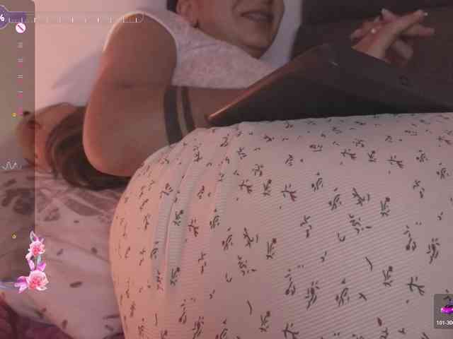 britt-grey webcam