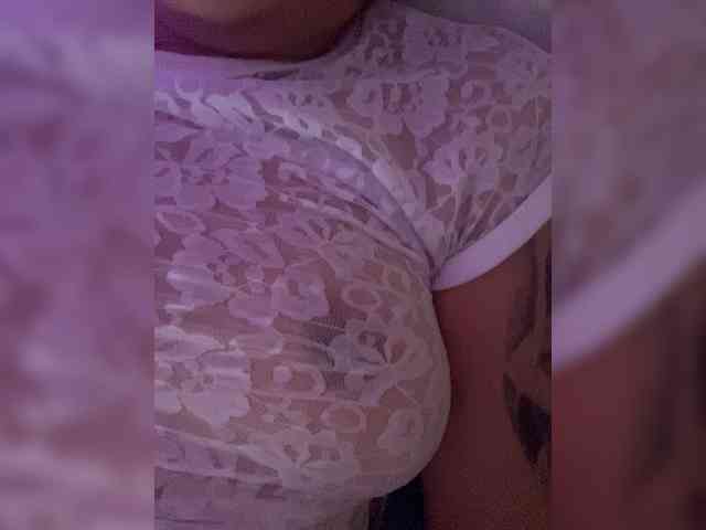 britt-grey webcam