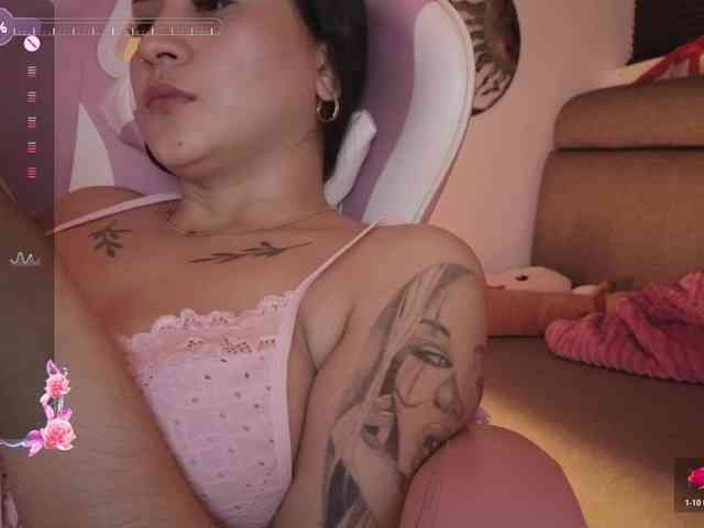 britt-grey webcam