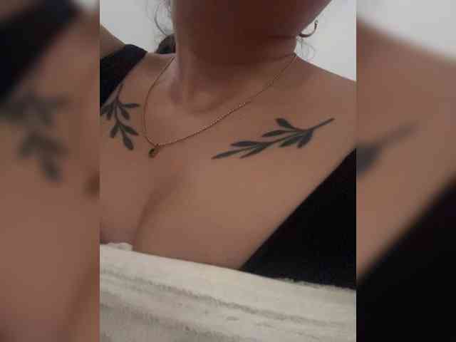 britt-grey webcam