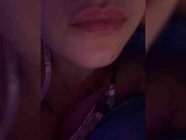 britt-grey webcam