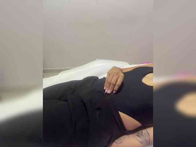 britt-grey webcam