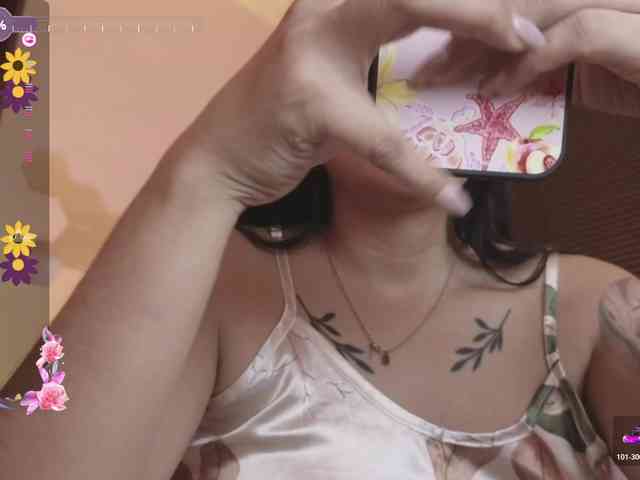 britt-grey webcam