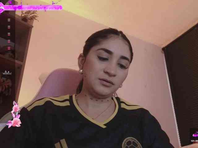 britt-grey webcam