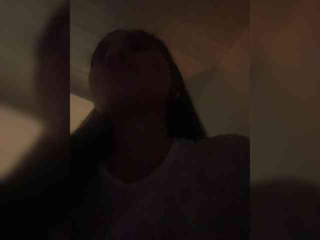britt-grey webcam