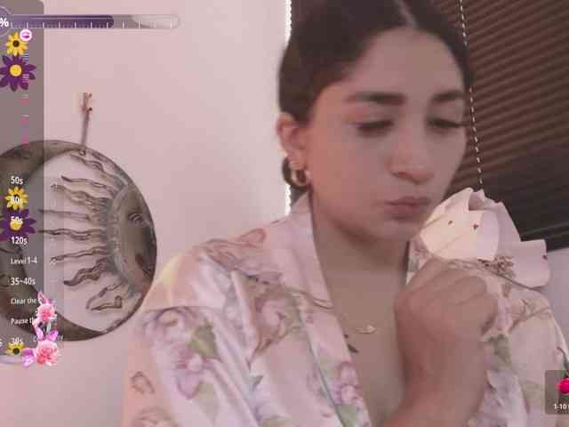 britt-grey webcam