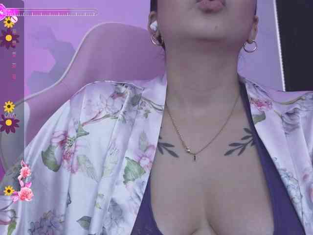 britt-grey webcam