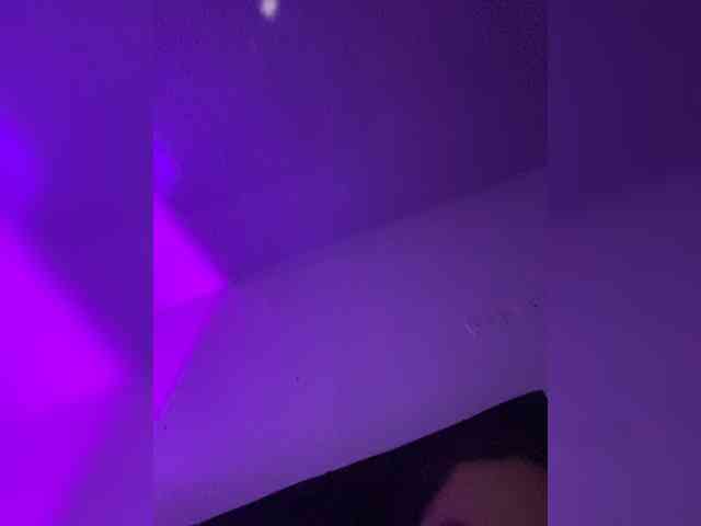 britt-grey webcam
