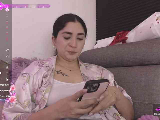 britt-grey webcam
