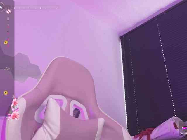 britt-grey webcam