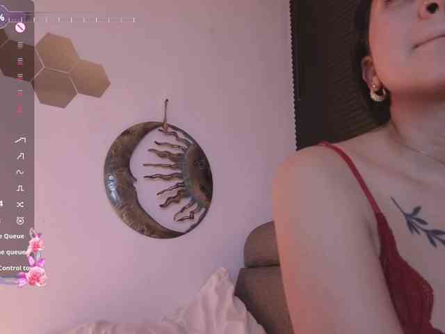 britt-grey webcam