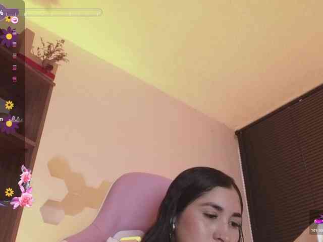 britt-grey webcam