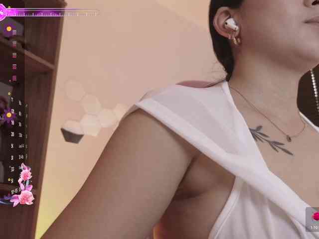 britt-grey webcam