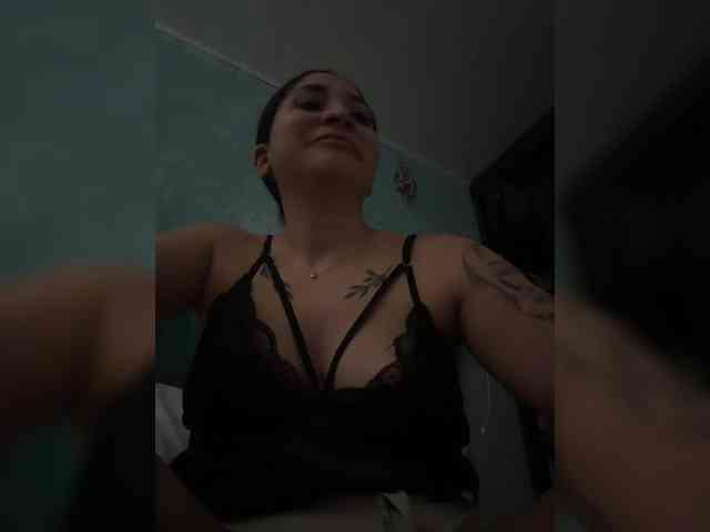britt-grey webcam