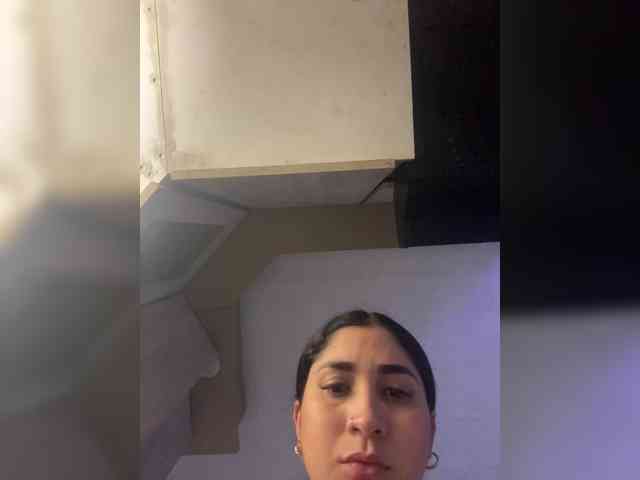 britt-grey webcam