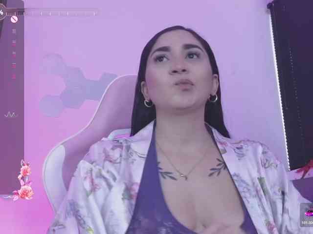 britt-grey webcam