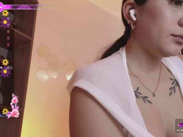britt-grey webcam