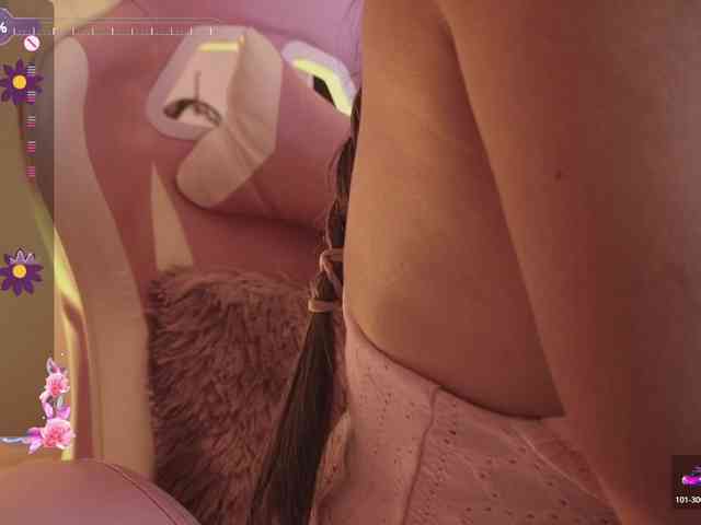 britt-grey webcam