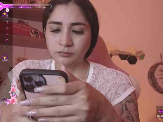 britt-grey webcam