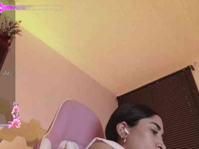 britt-grey webcam
