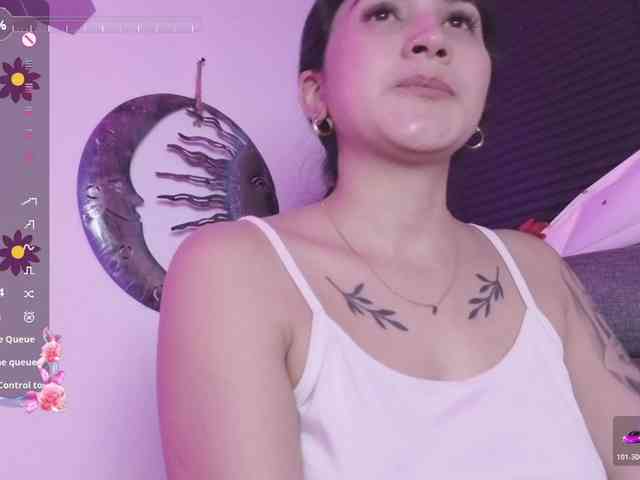 britt-grey webcam