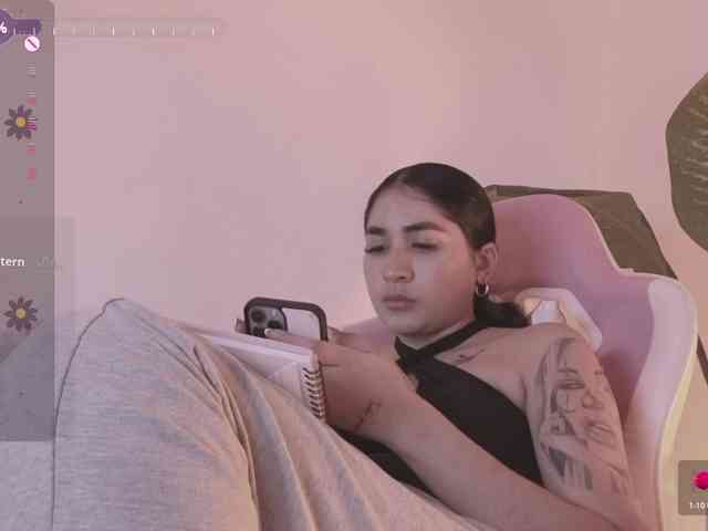 britt-grey webcam
