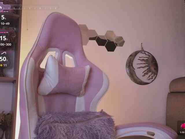 britt-grey webcam